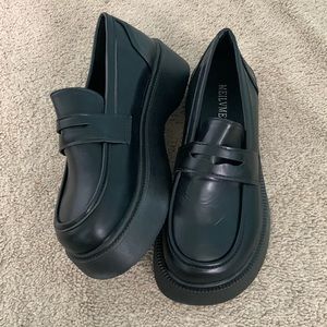 Black Platforms